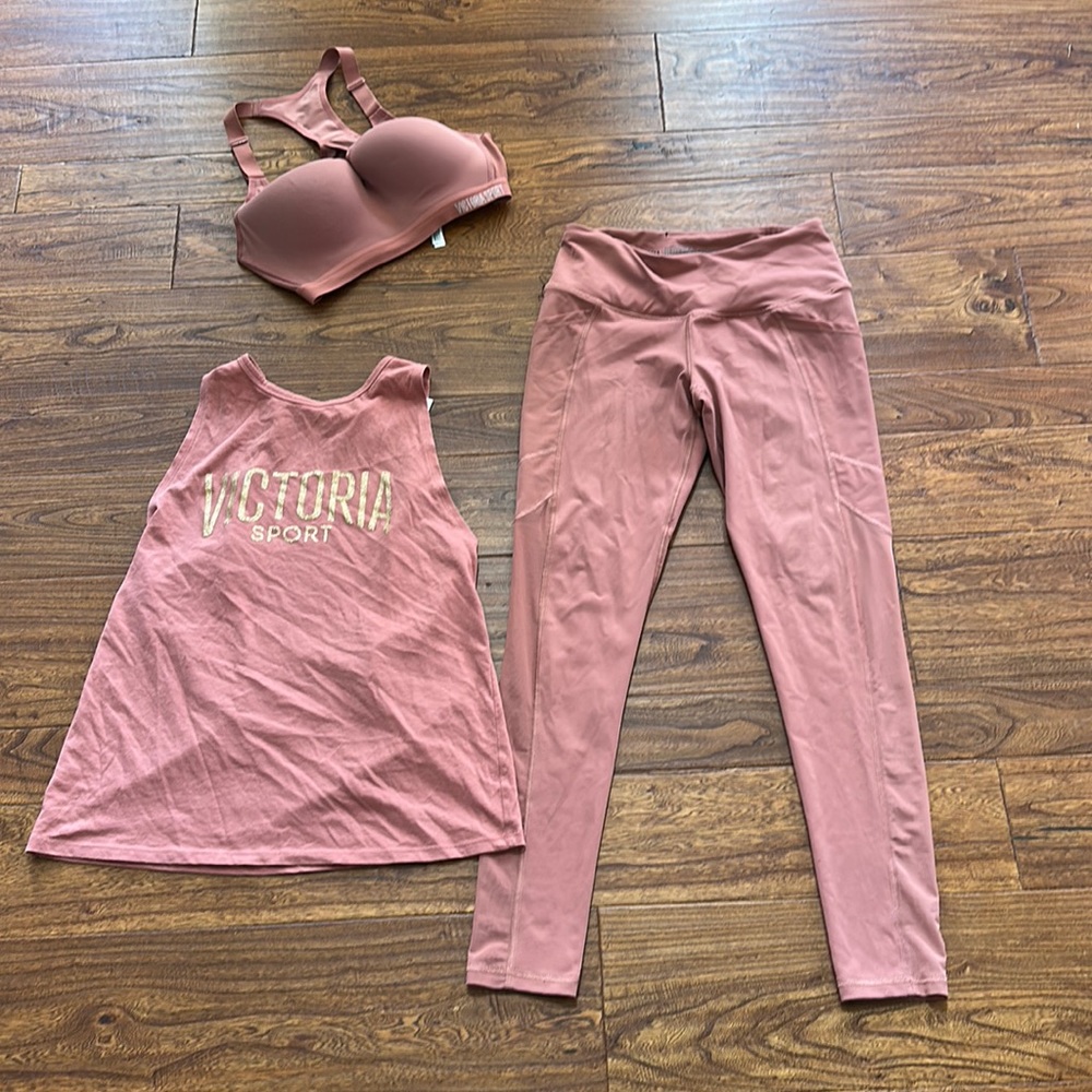 Victoria’s Secret Sport Set